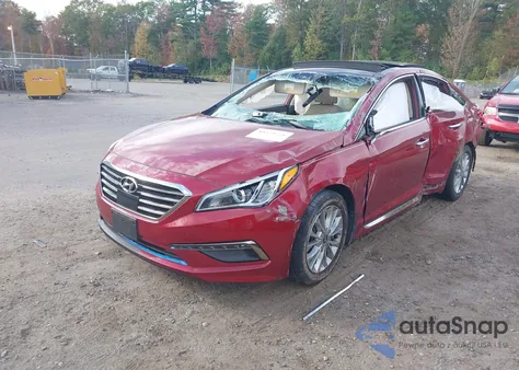 2015 Hyundai Sonata Limited z USA, uszkodzony, nr VIN 5NPE34AF0FH087627